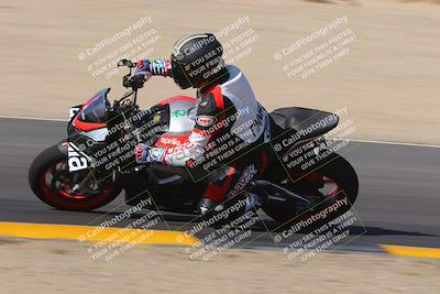 media/Oct-08-2022-SoCal Trackdays (Sat) [[1fc3beec89]]/Turn 9 Inside (10am)/